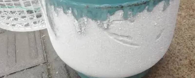 煤气罐外面结冰是什么原因